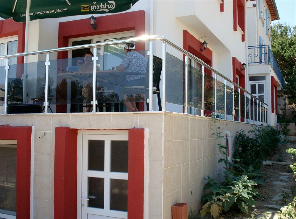 Hôtel Orion Konukevi à Seferihisar Extérieur photo
